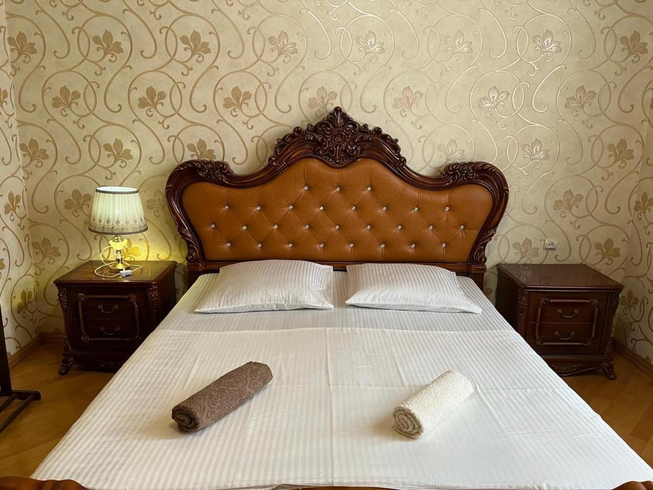 Guest House Levan II Dadiani Zugdidi Extérieur photo