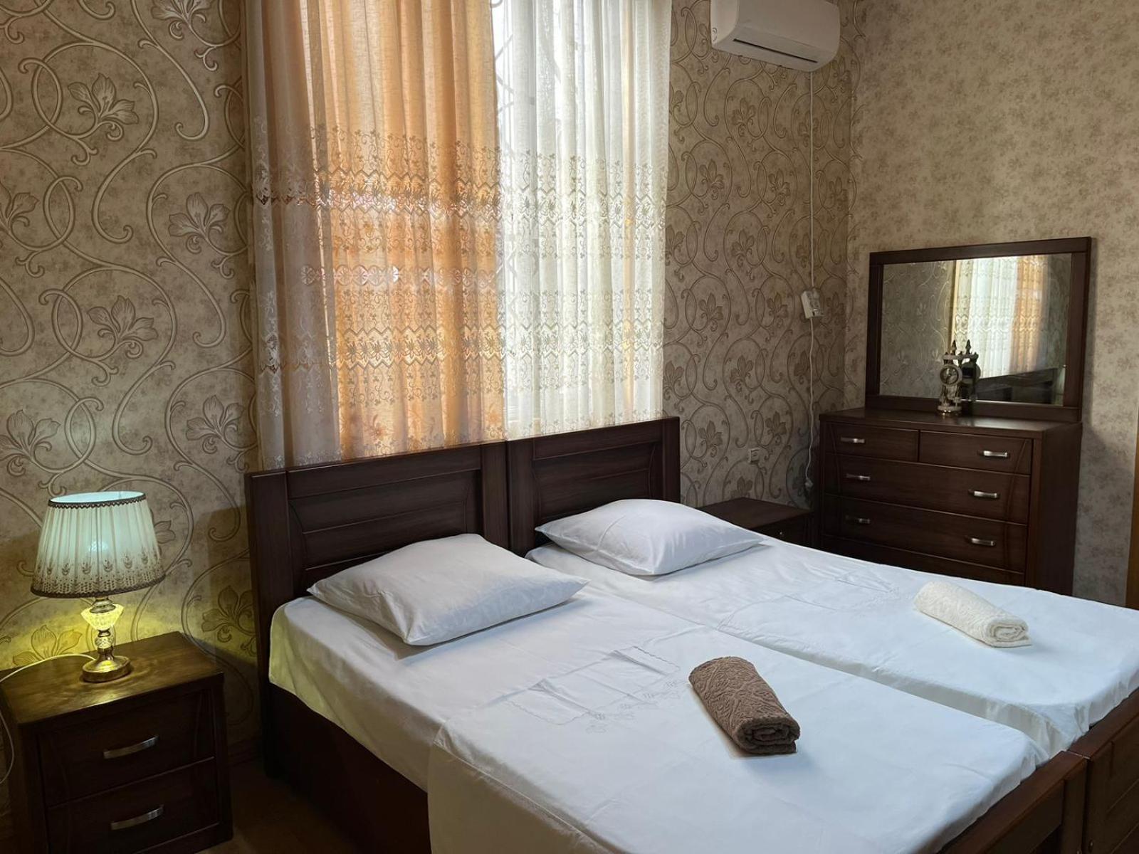Guest House Levan II Dadiani Zugdidi Extérieur photo
